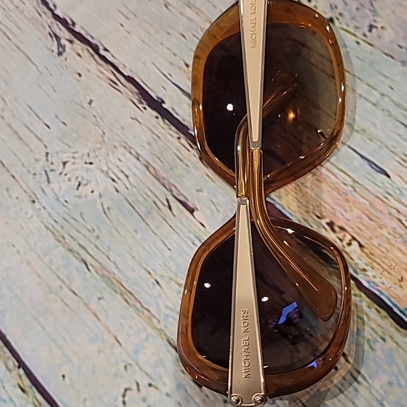 Michael kores sunglasses - Picture 4 of 6